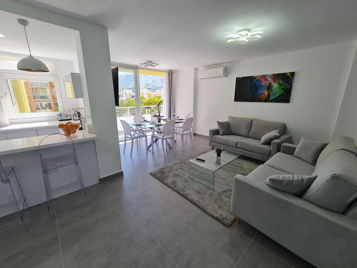 Modern 3 Bedroom Luxury Apartment In Torremolinos España